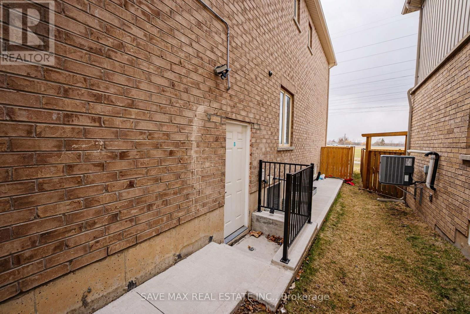 86 SUNSET WAY Image 43