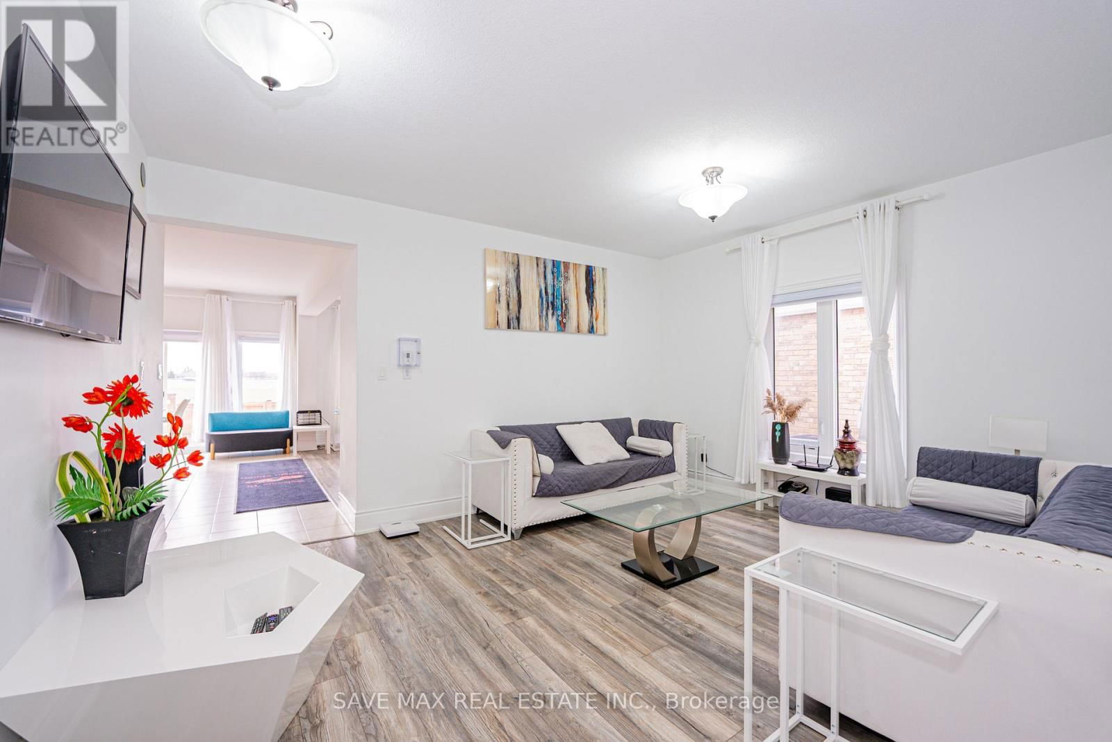 86 SUNSET WAY Image 8