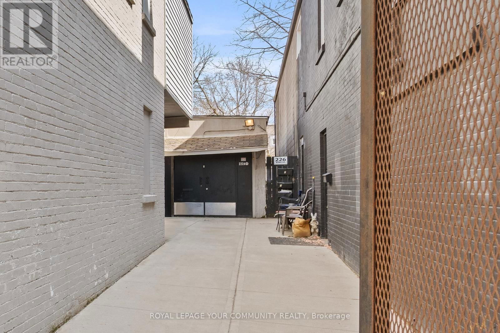 220-222 KING STREET Image 20