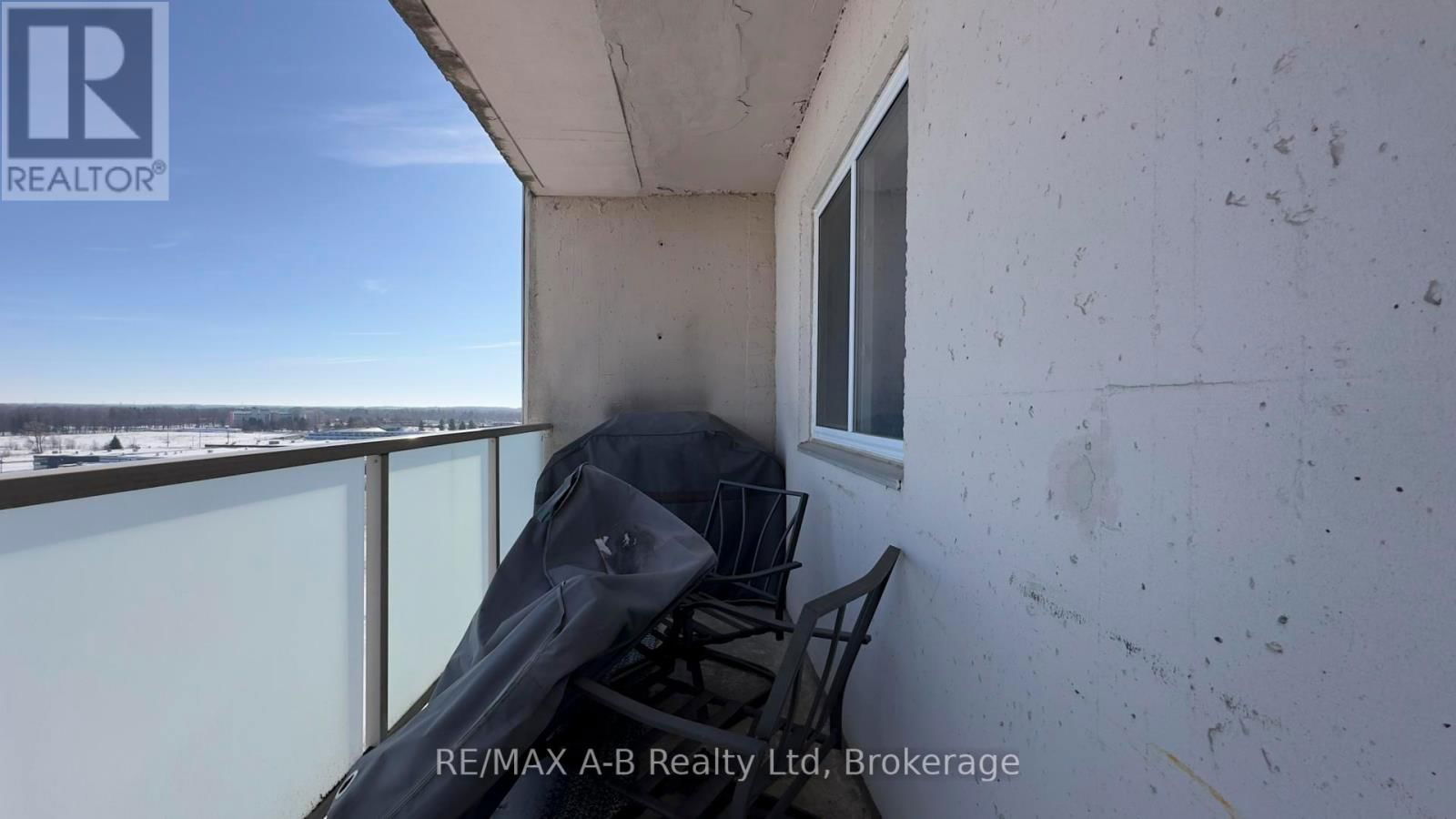 1005 - 583 MORNINGTON AVENUE Image 30