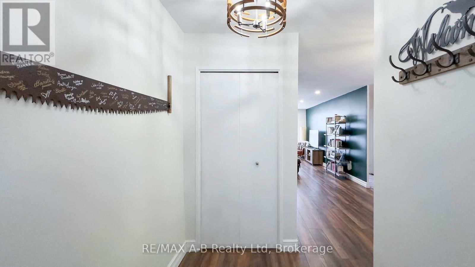 1005 - 583 MORNINGTON AVENUE Image 4