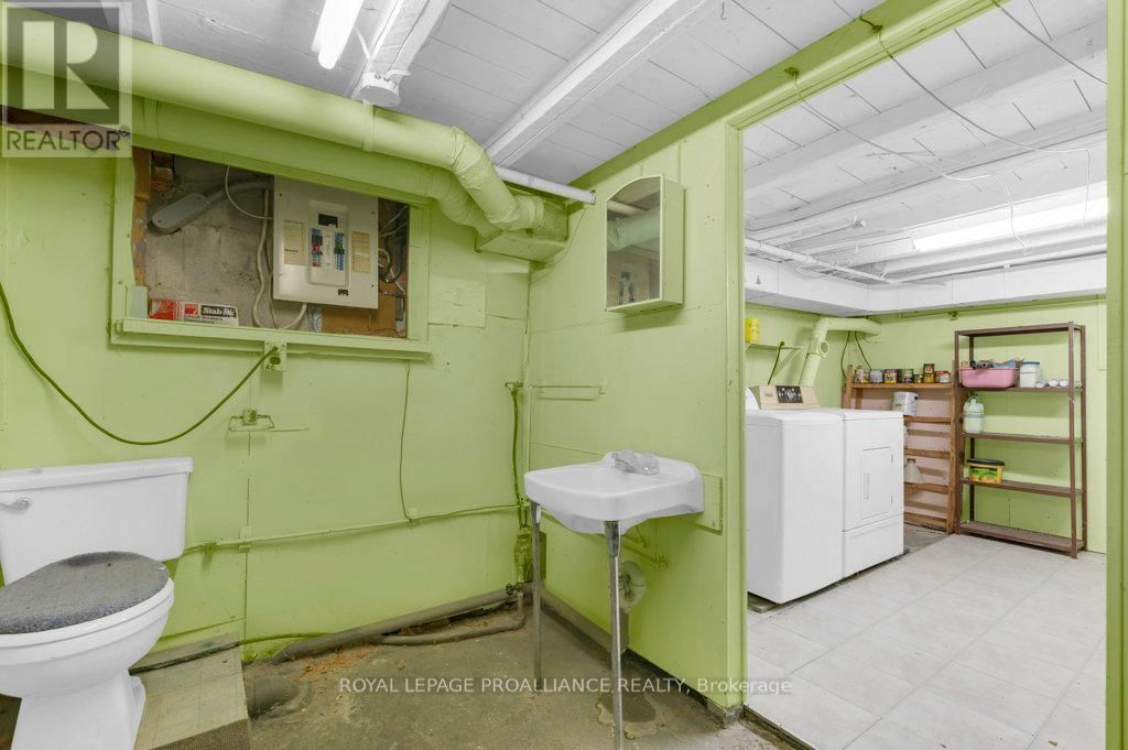 26 BURTON STREET Image 25