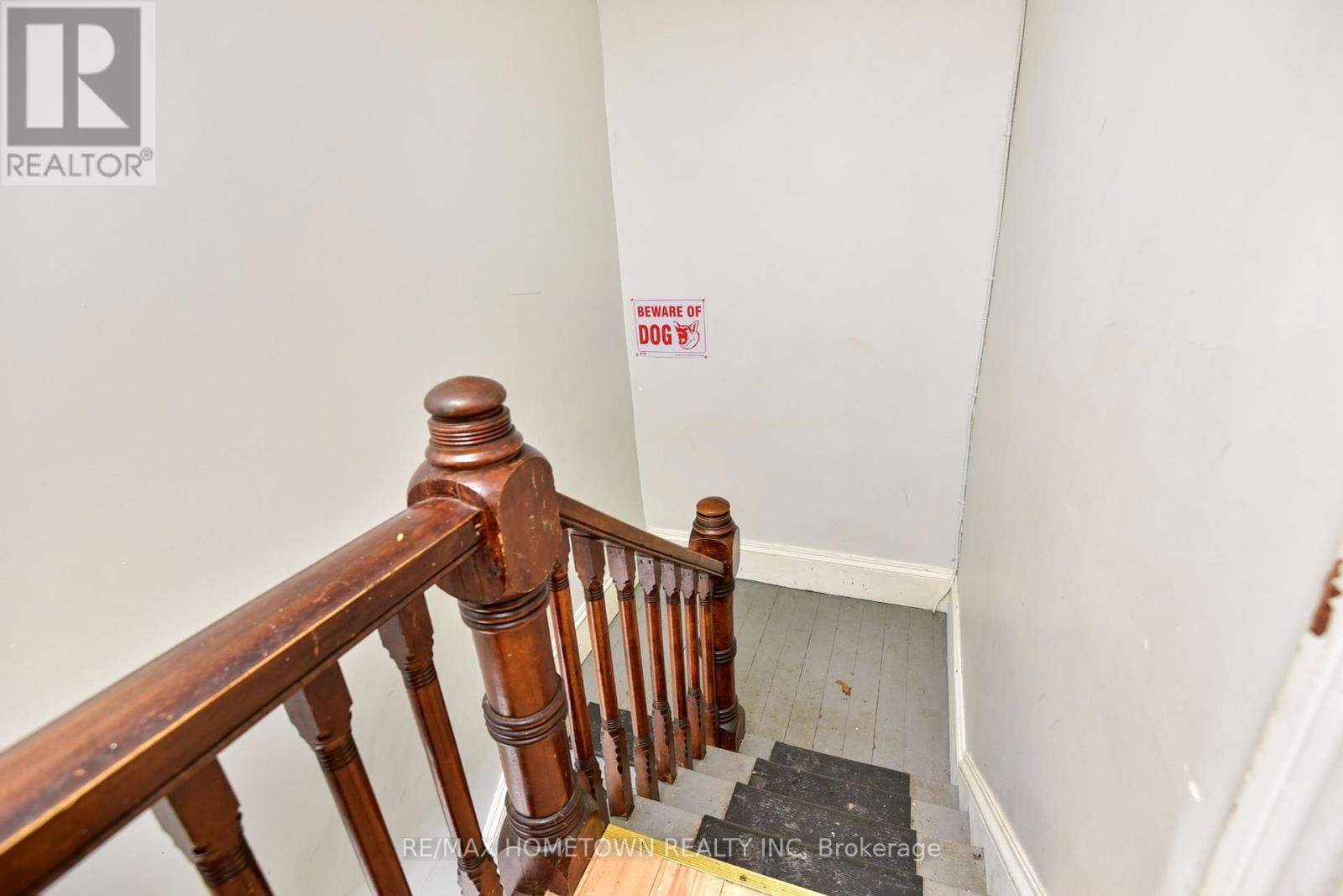 64 KING STREET EAST Image 26