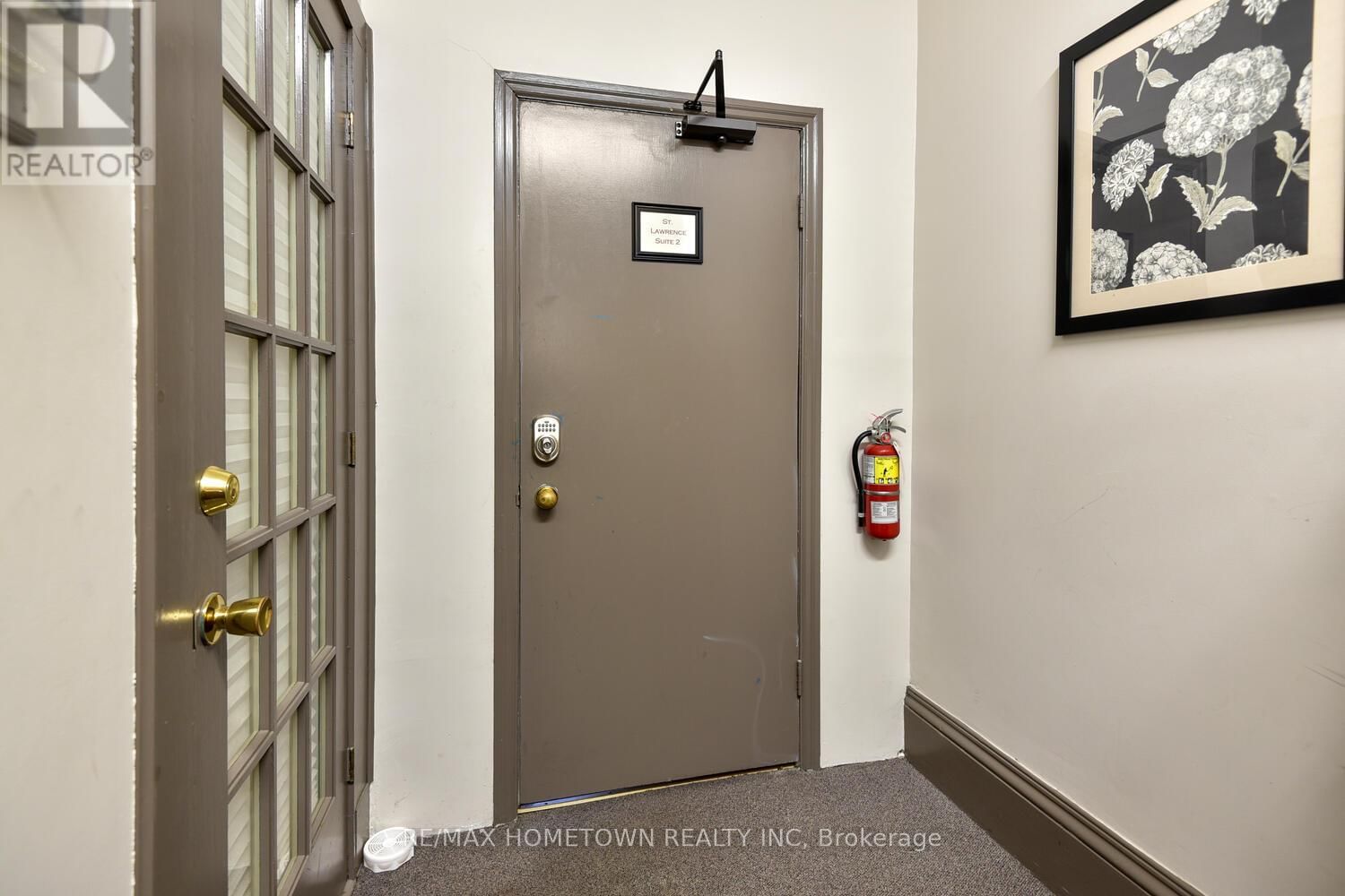 64 KING STREET EAST Image 35