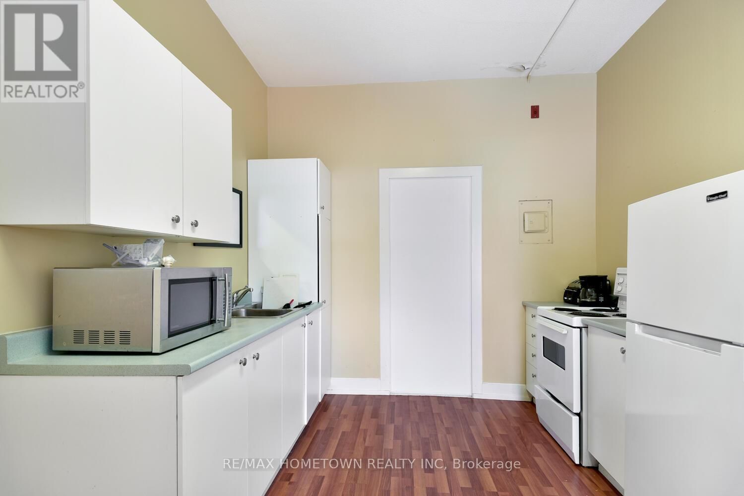 64 KING STREET EAST Image 42