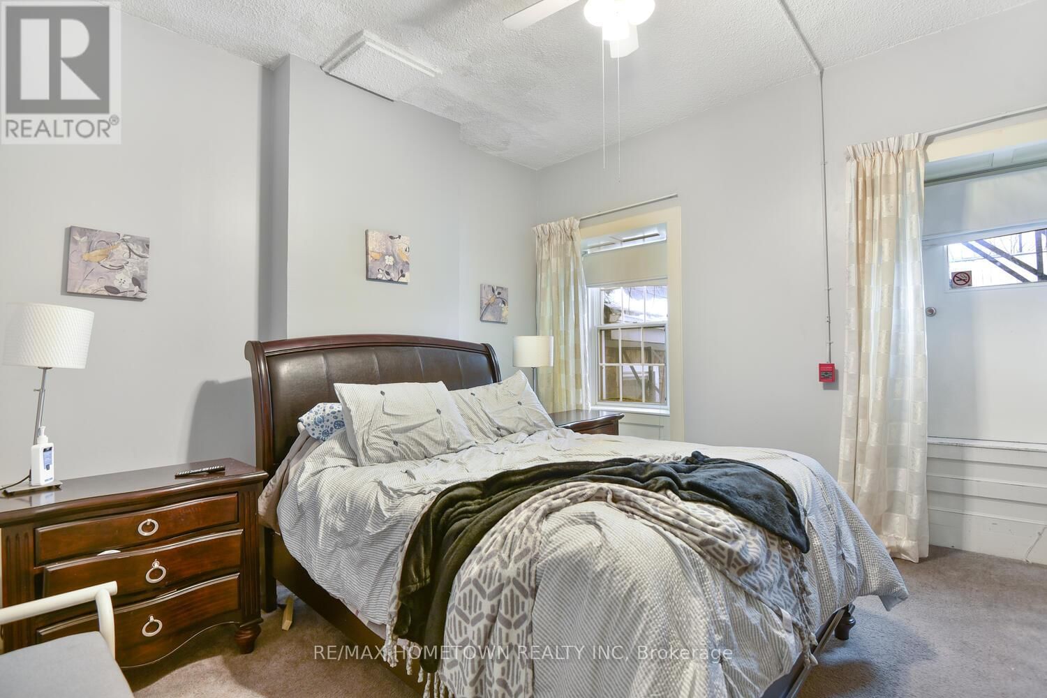 64 KING STREET EAST Image 44