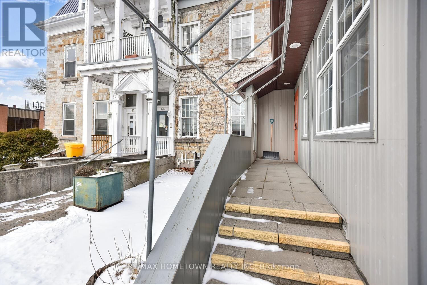 64 KING STREET EAST Image 7