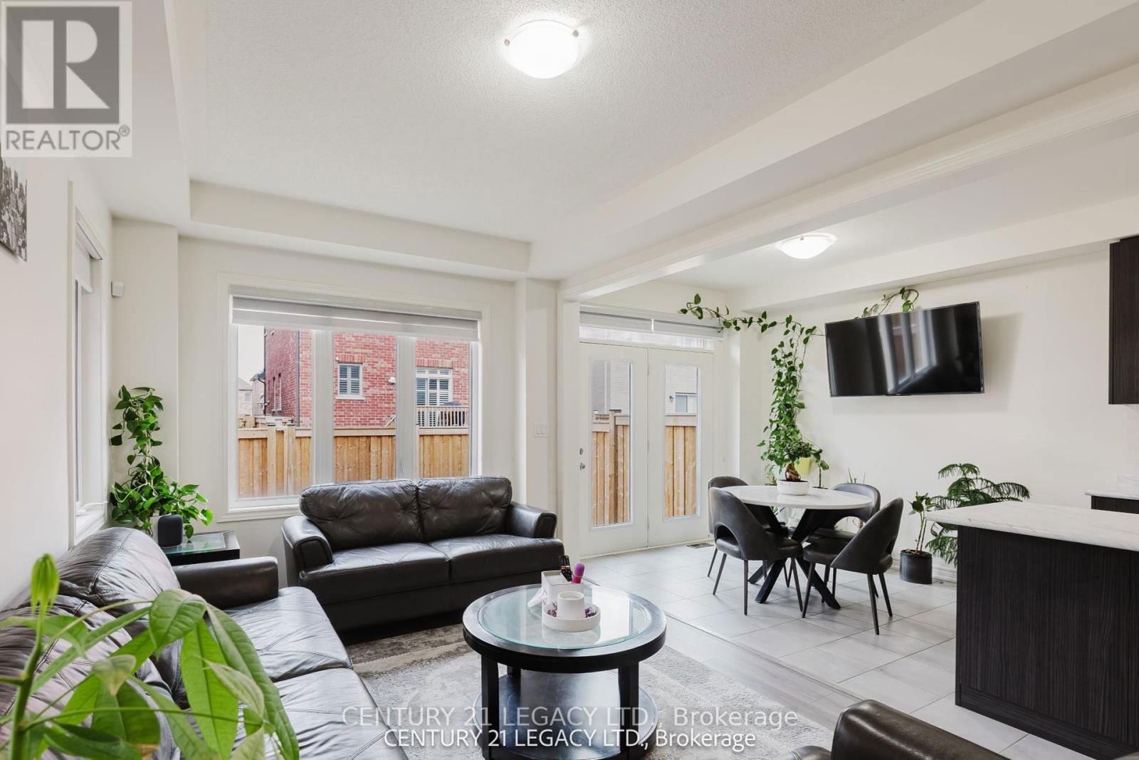 180 AGRO STREET Image 10