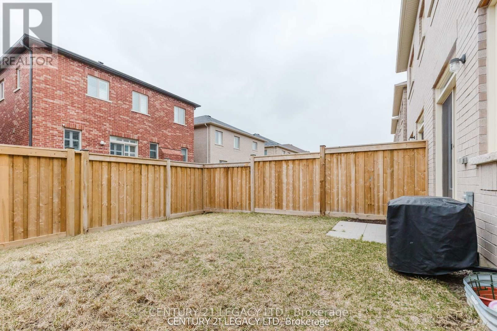 180 AGRO STREET Image 20
