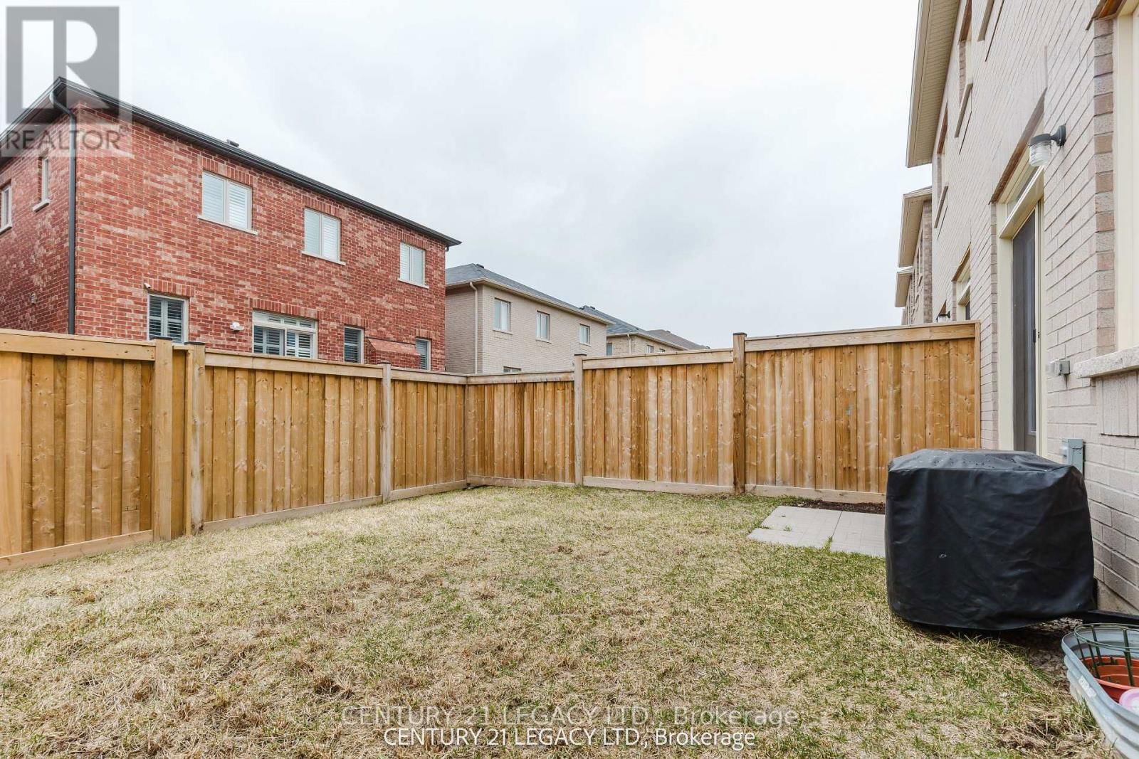 180 AGRO STREET Image 22