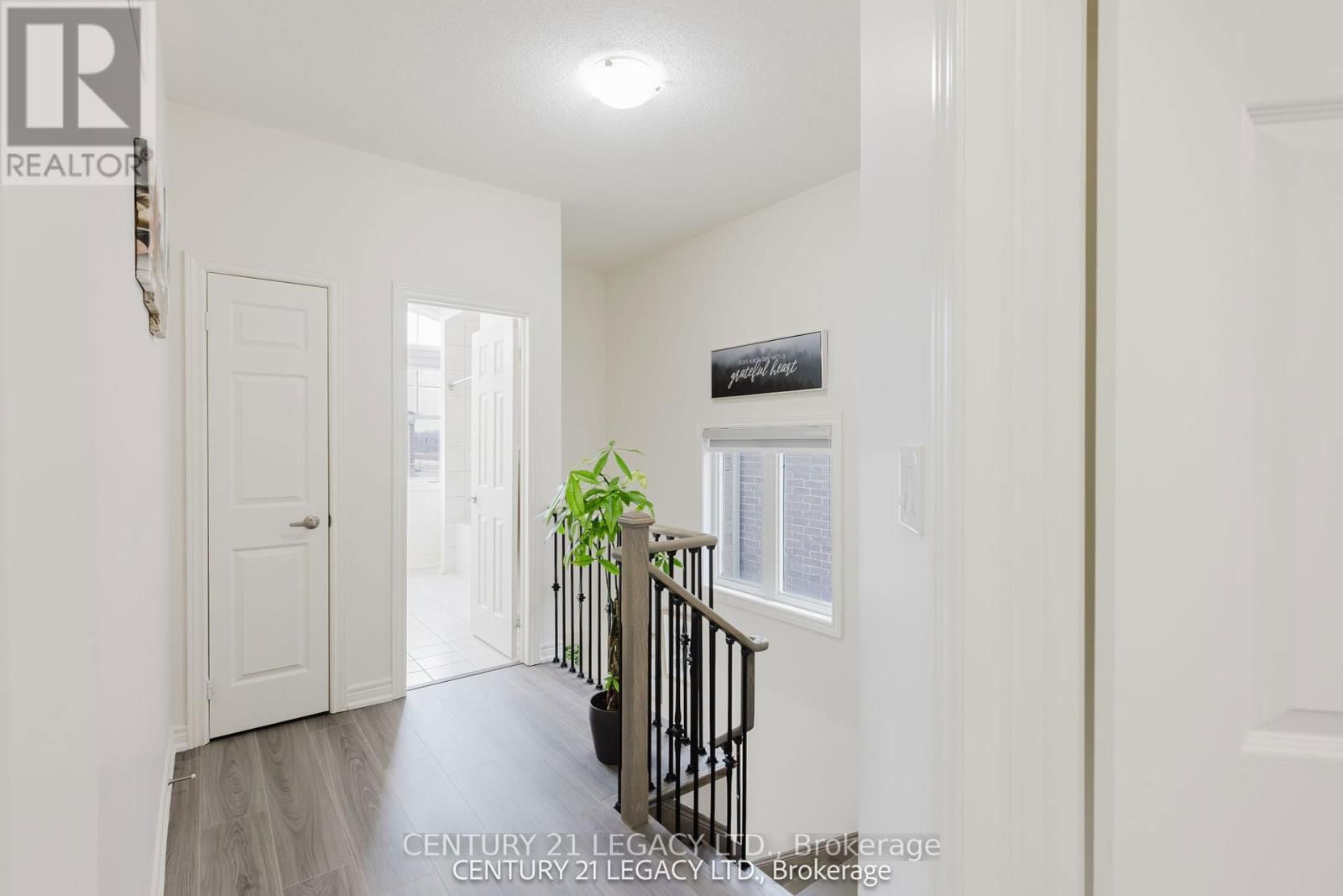 180 AGRO STREET Image 25