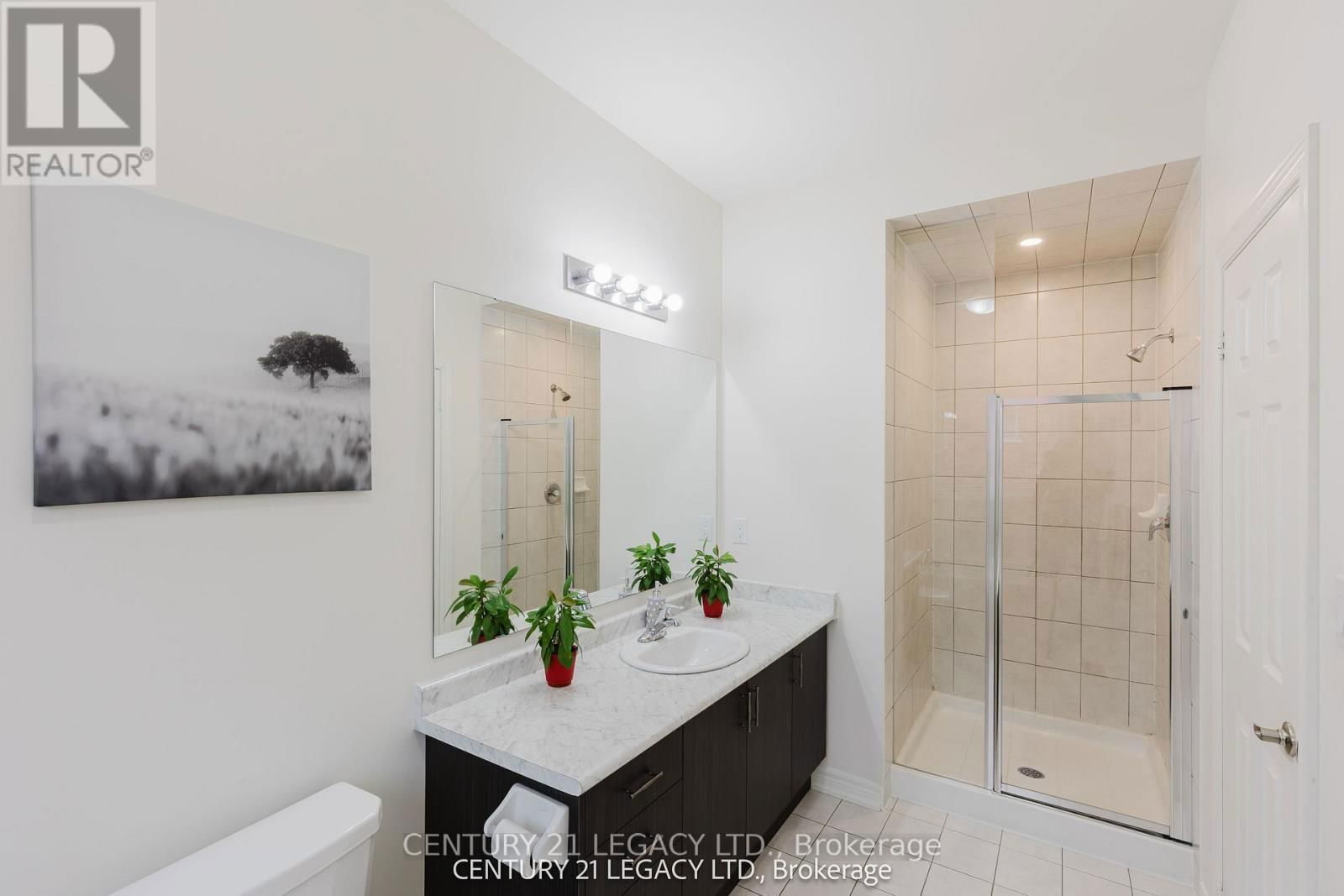 180 AGRO STREET Image 29