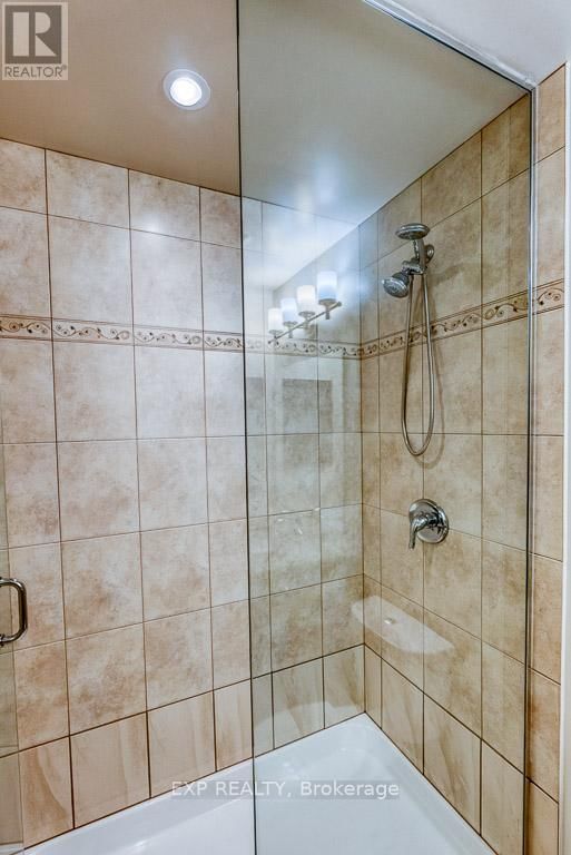 412 - 131 HOLLAND AVENUE Image 27