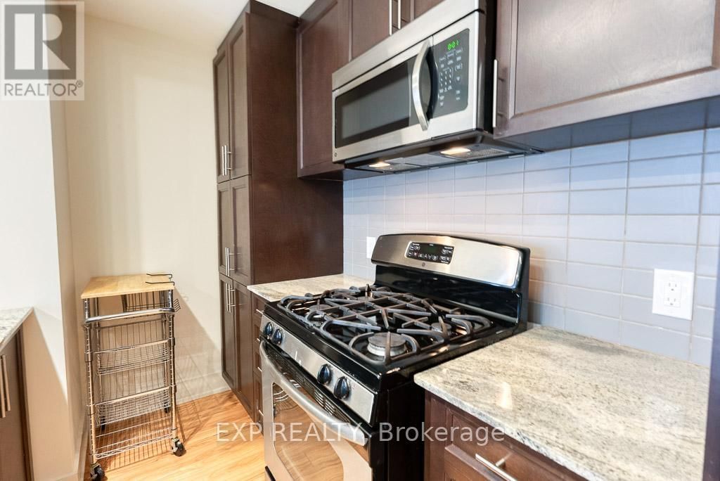 412 - 131 HOLLAND AVENUE Image 7