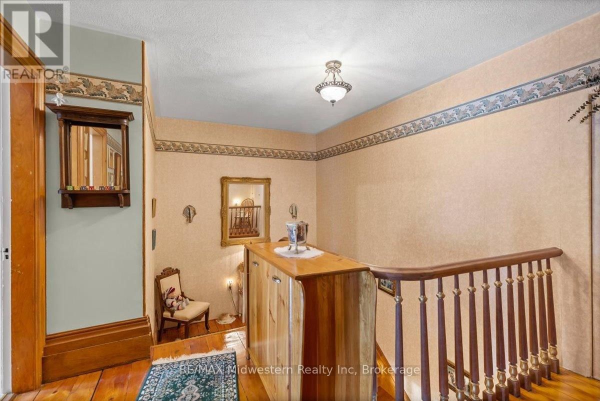 163 JOHN STREET SOUTH Image 12