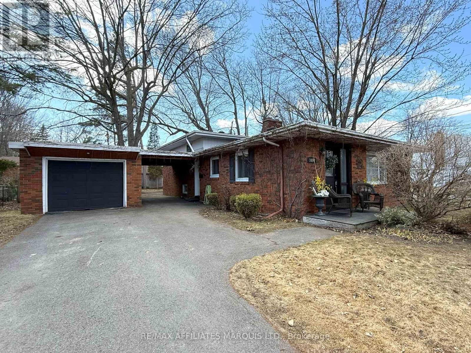 1006 RIVERDALE AVENUE Image 3