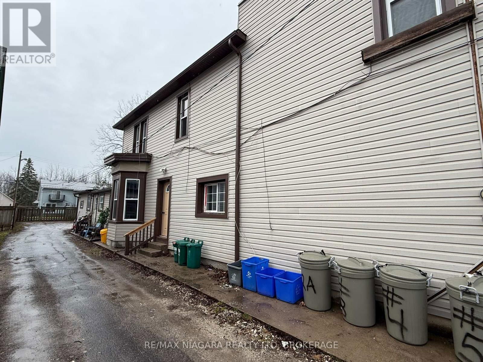 253 JARVIS STREET Image 6