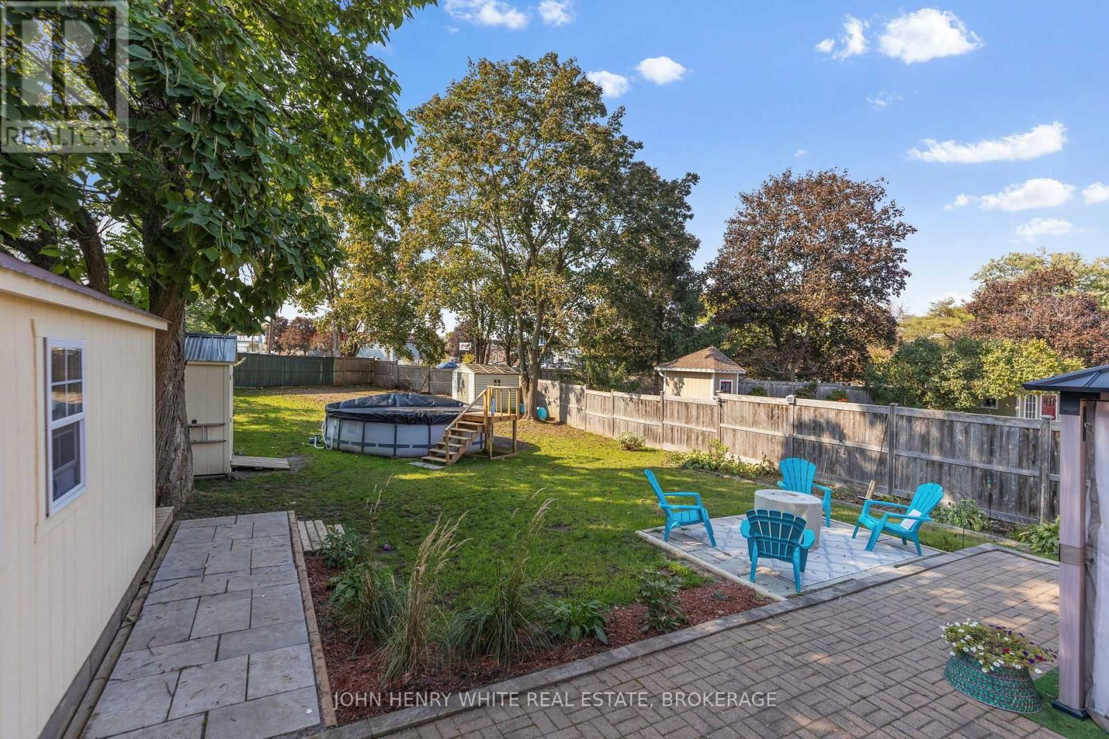 1182 QUEENSLAND PLACE Image 39