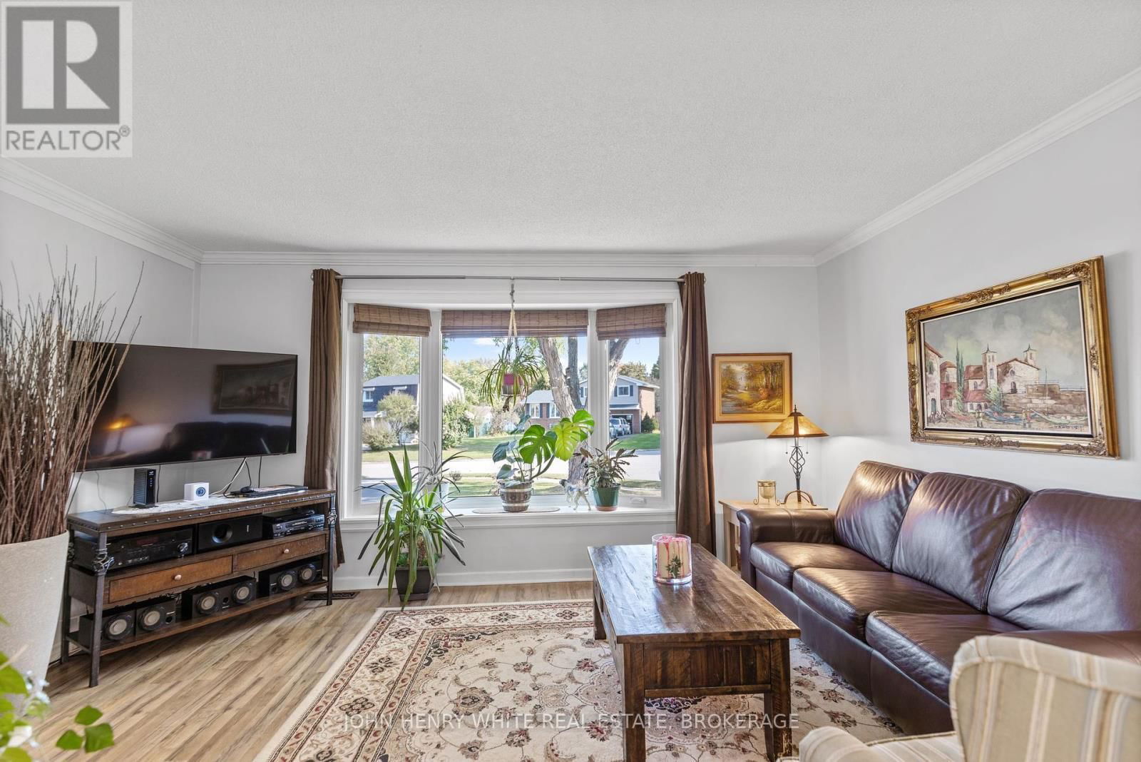 1182 QUEENSLAND PLACE Image 5
