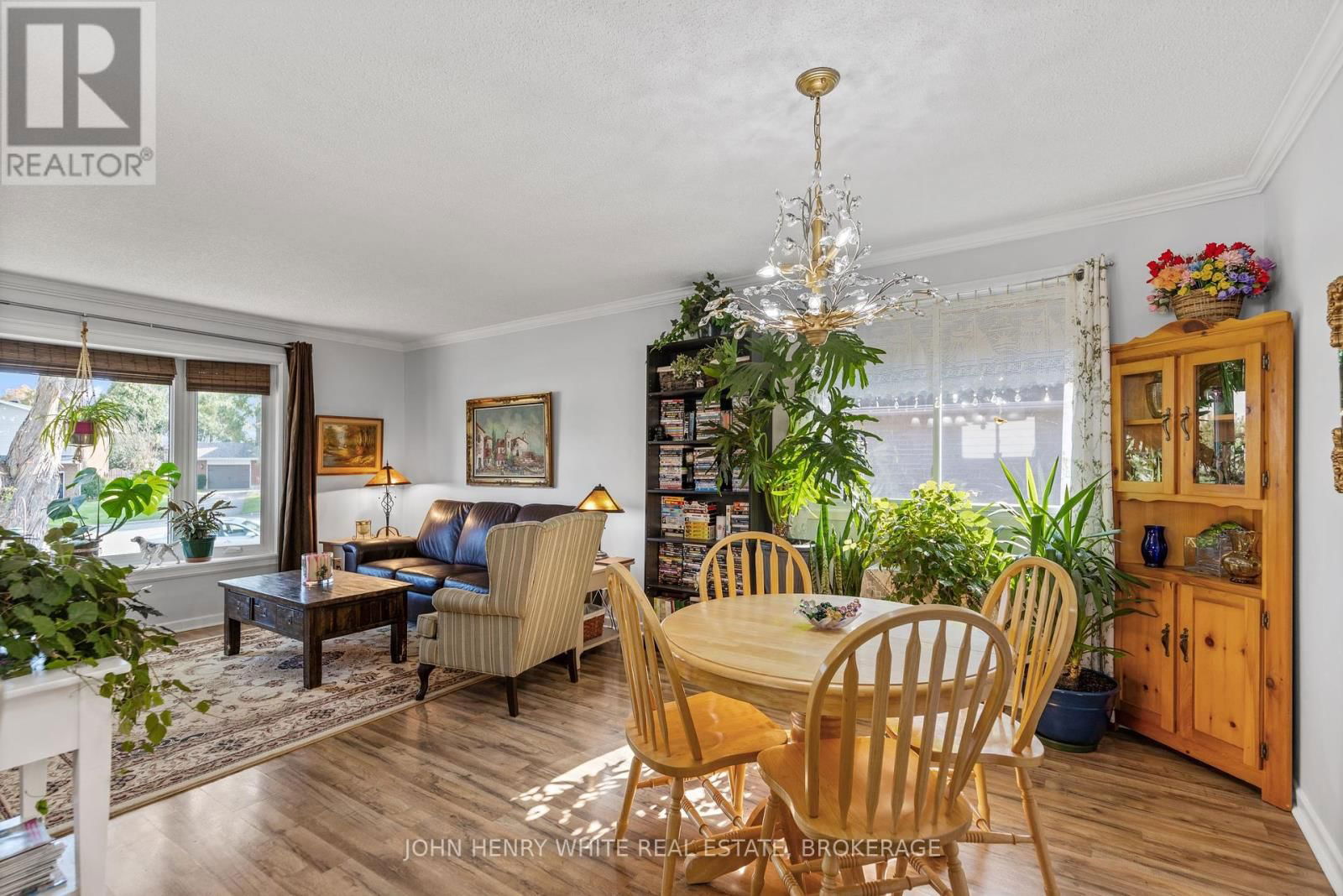 1182 QUEENSLAND PLACE Image 8