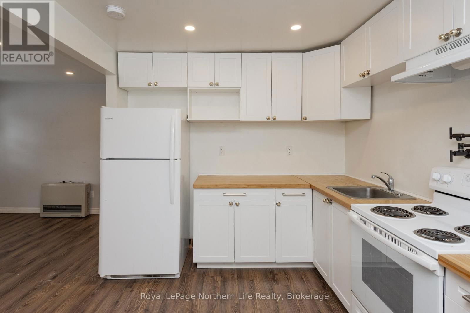 444 SECOND AVENUE EAST Image 13