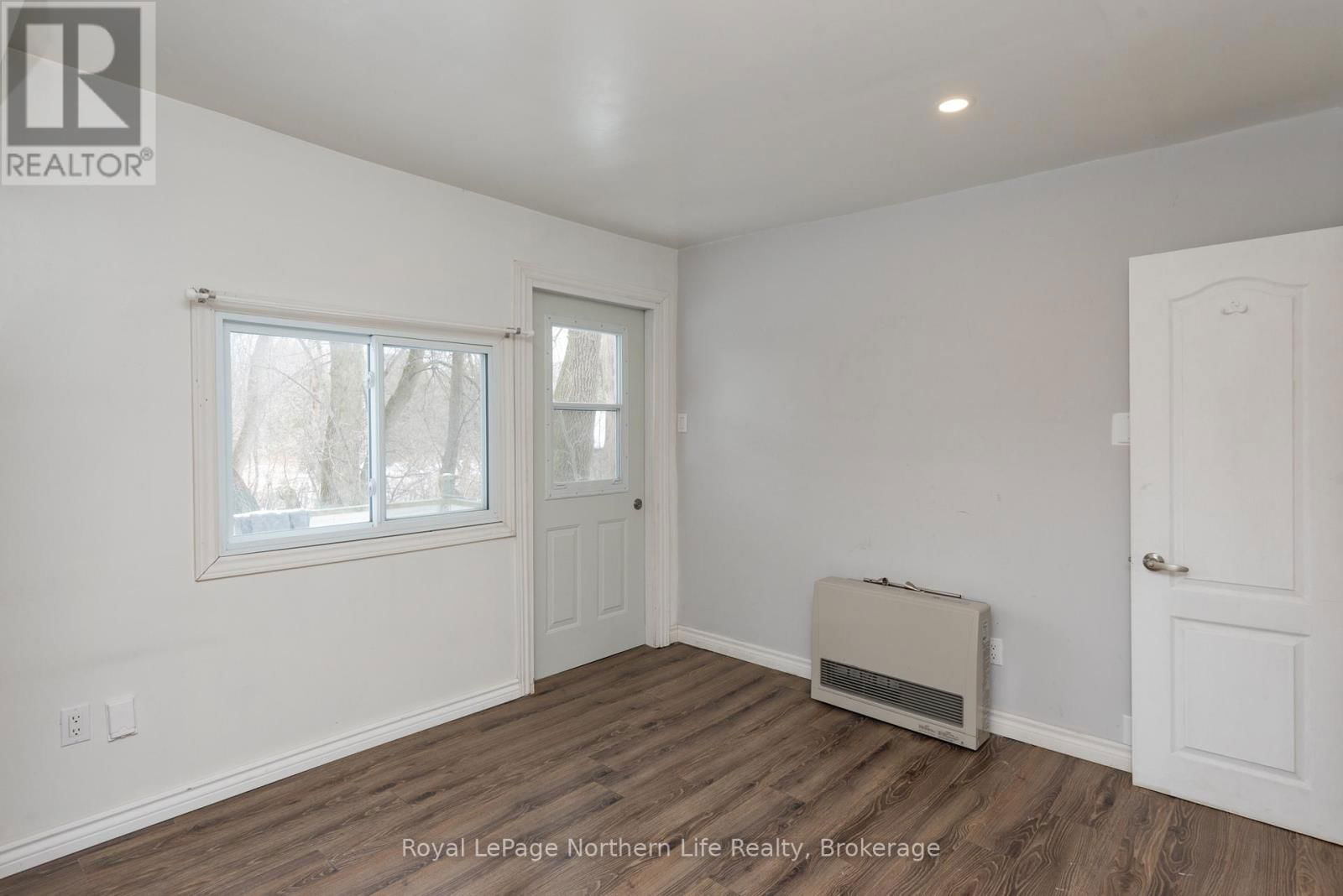 444 SECOND AVENUE EAST Image 16