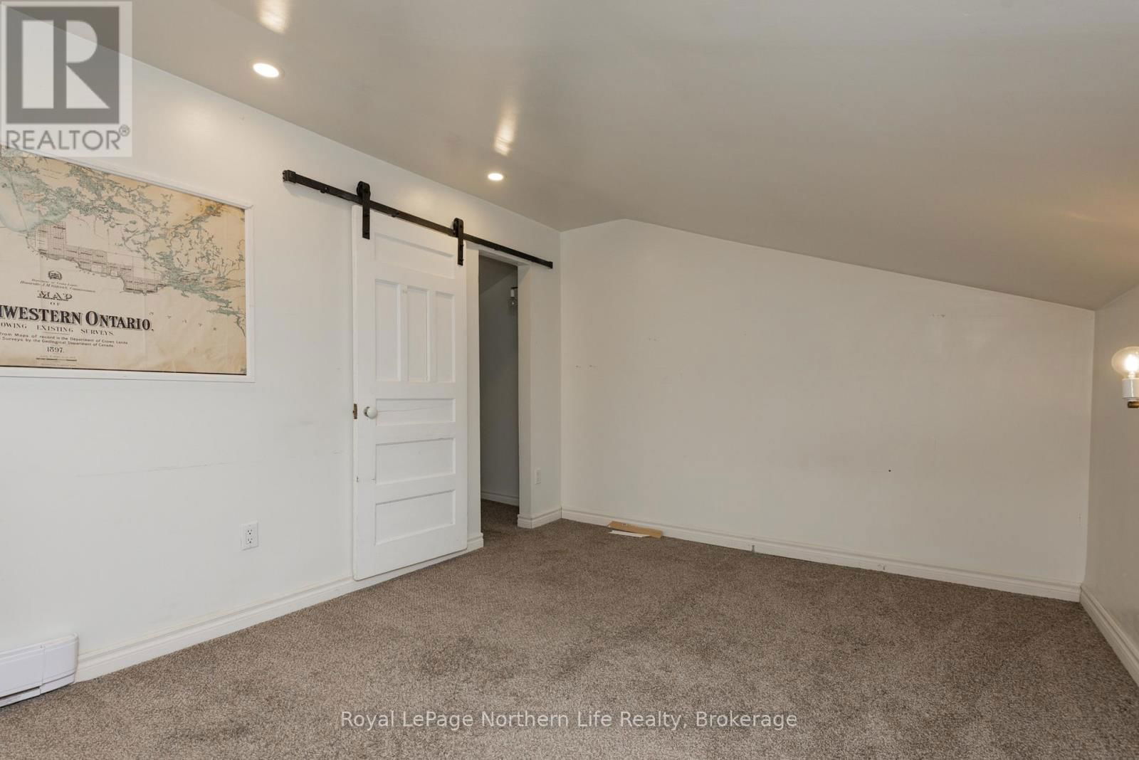 444 SECOND AVENUE EAST Image 28
