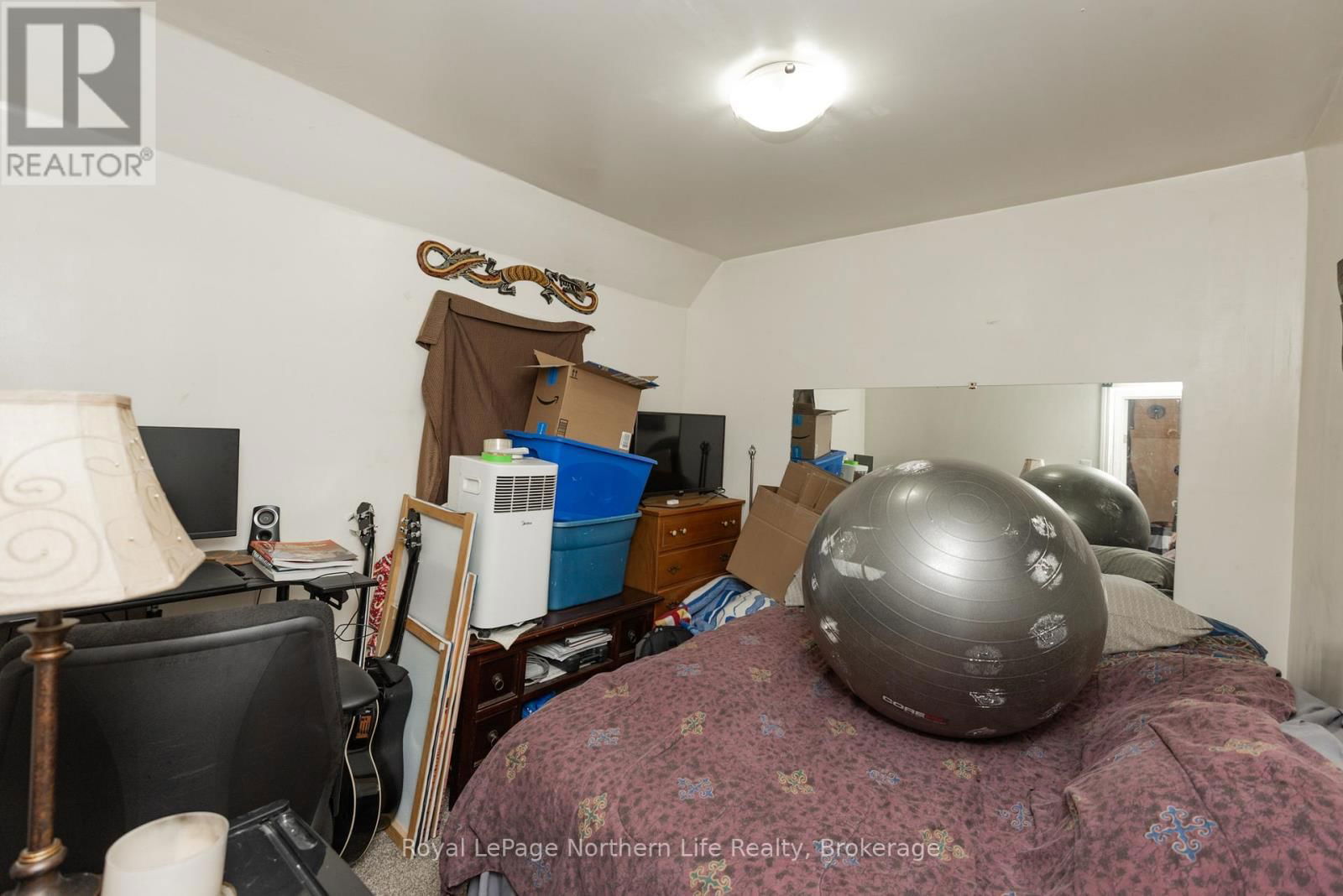 444 SECOND AVENUE EAST Image 36
