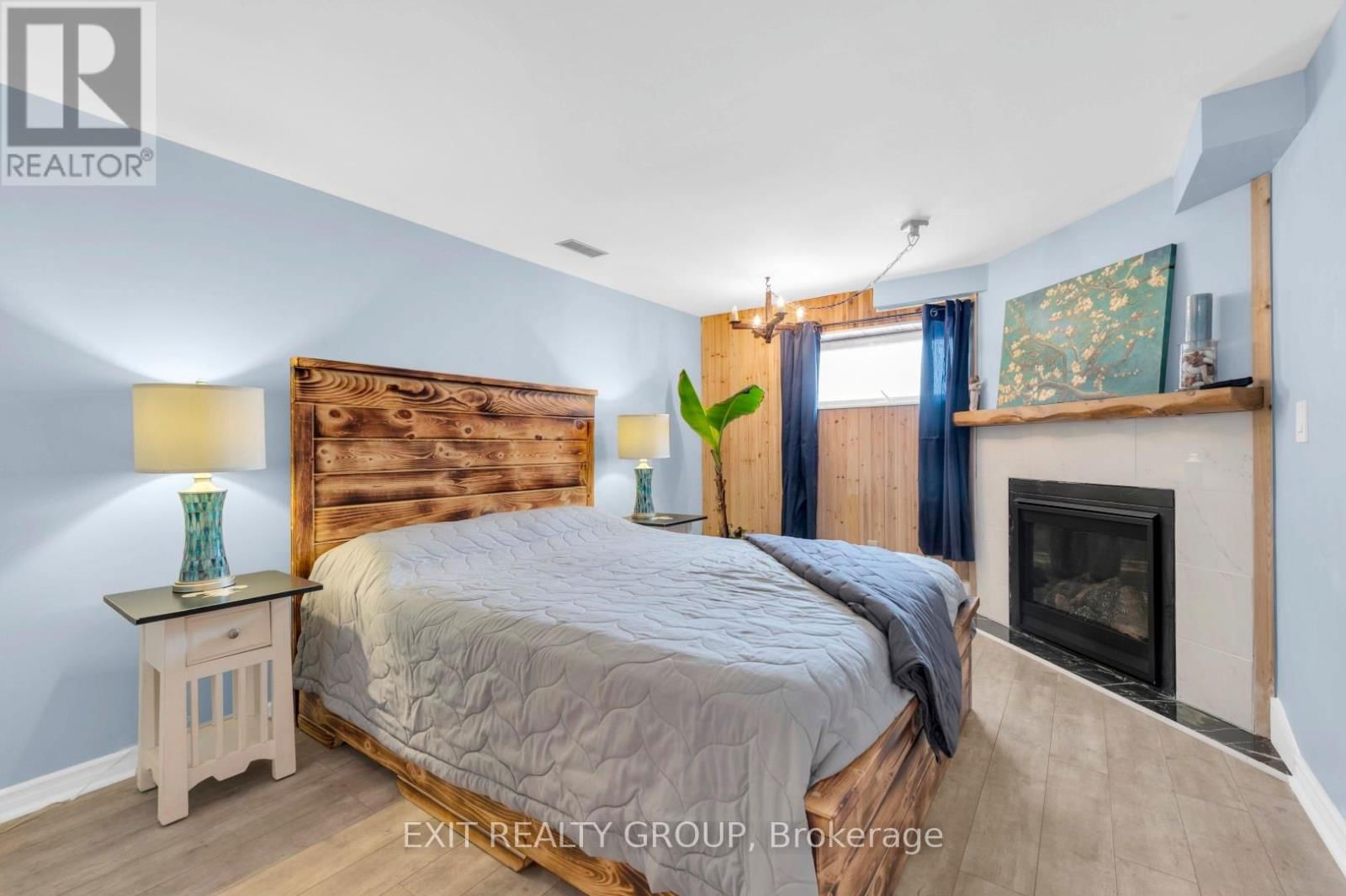 96 MAPLE DRIVE Image 17