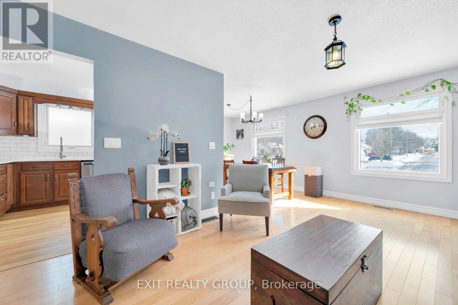 96 MAPLE DRIVE Image 5