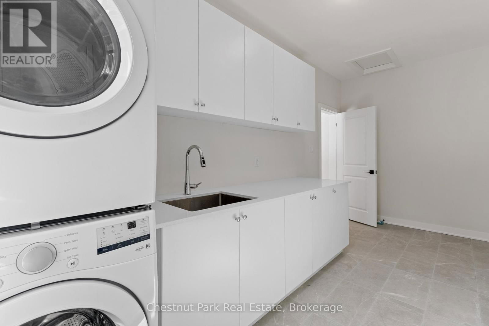 1003 KINGS RIDGE COURT Image 25