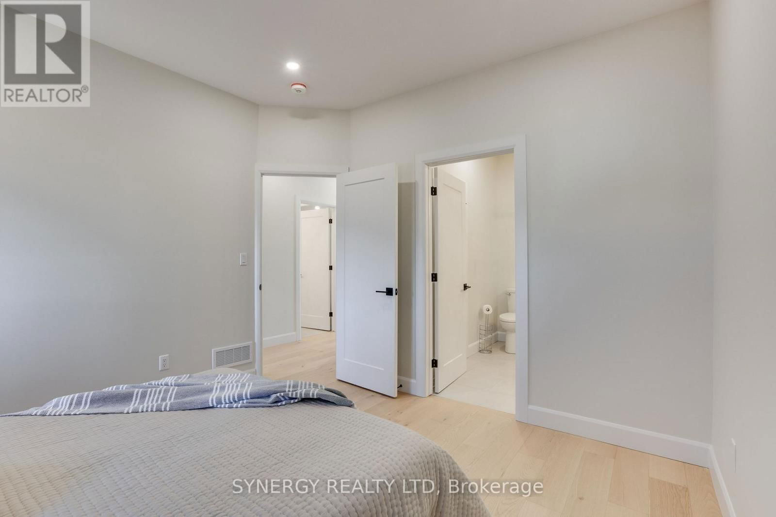 1 HADDON LANE Image 25