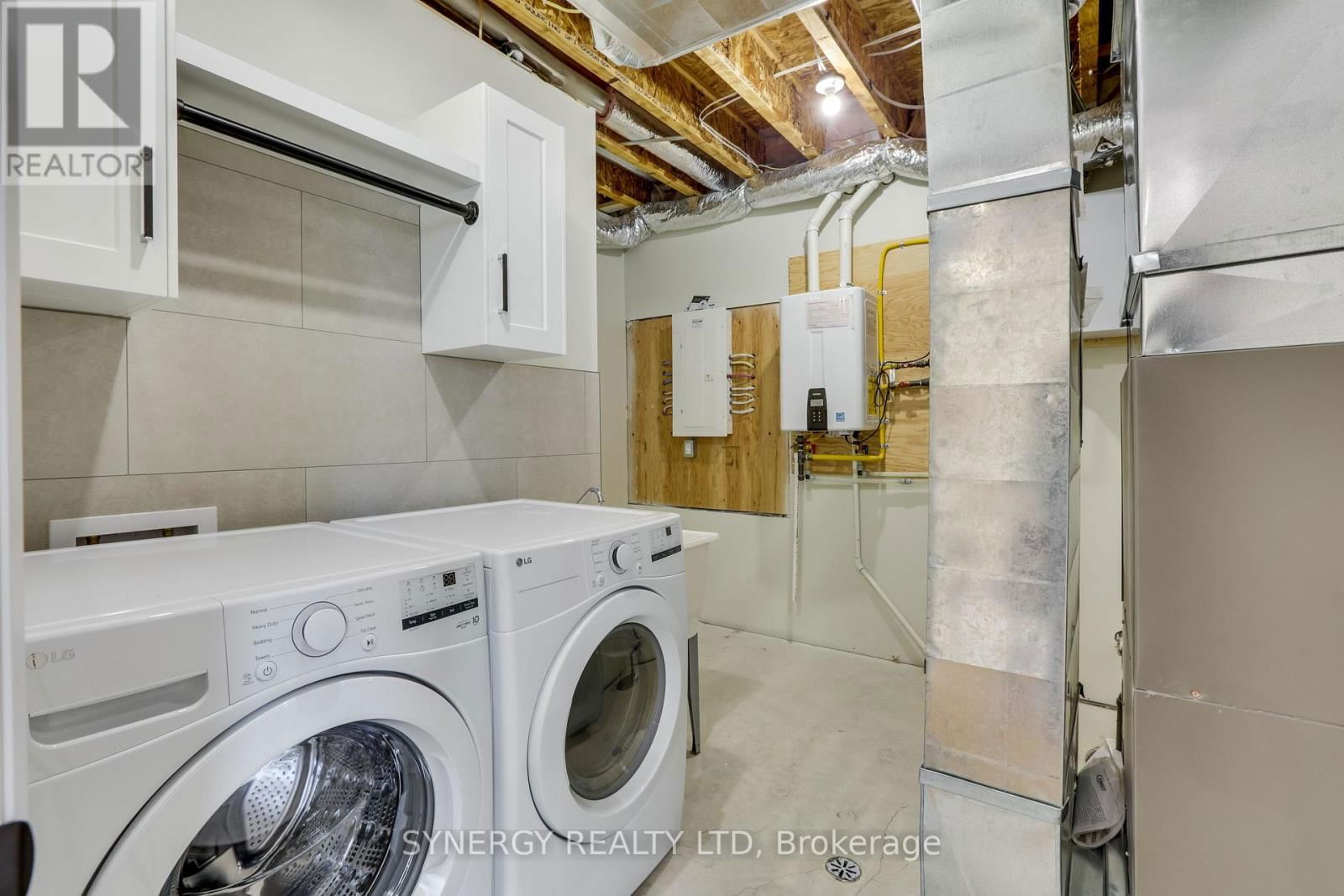 1 HADDON LANE Image 38