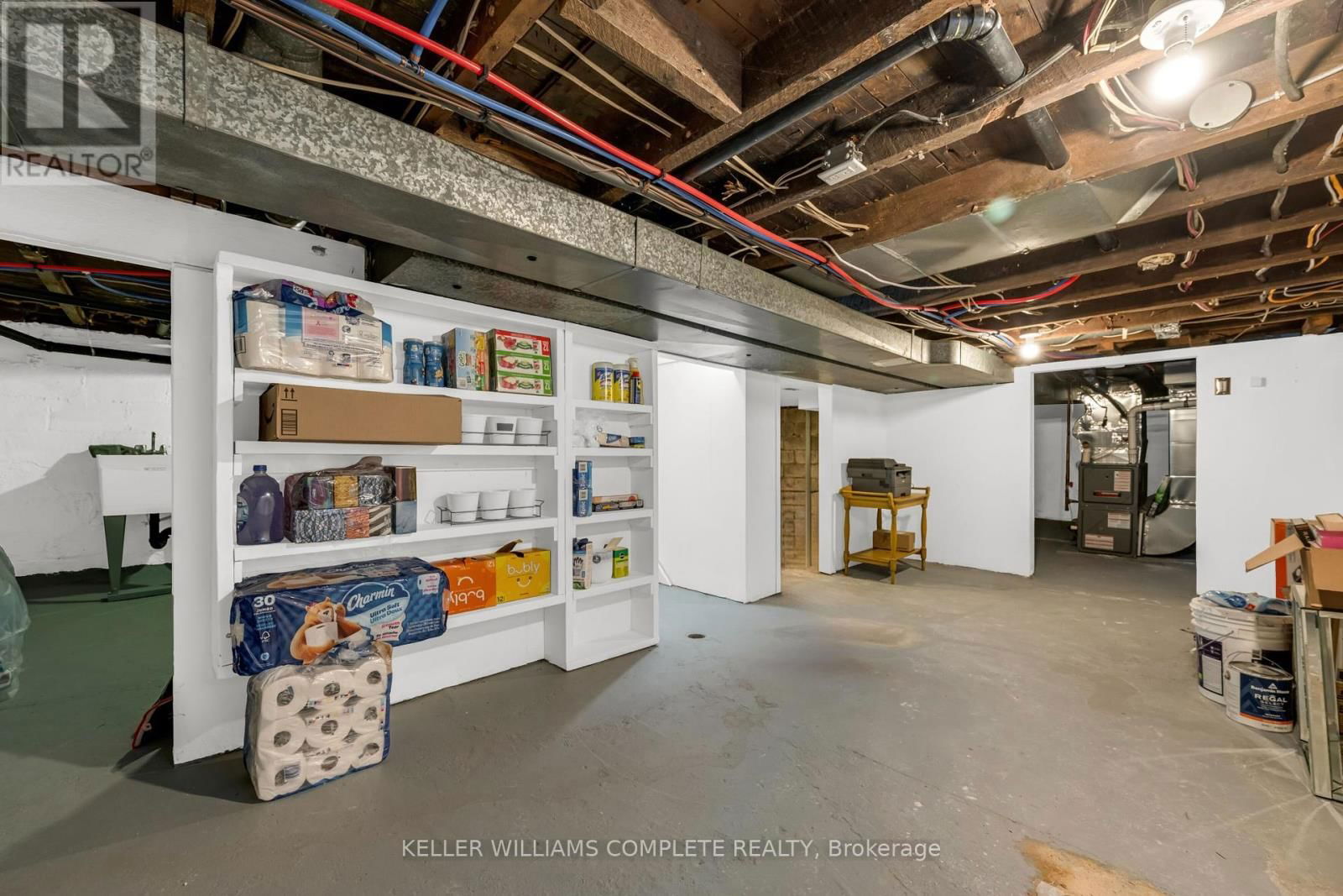 52 EAST 24TH STREET Image 32