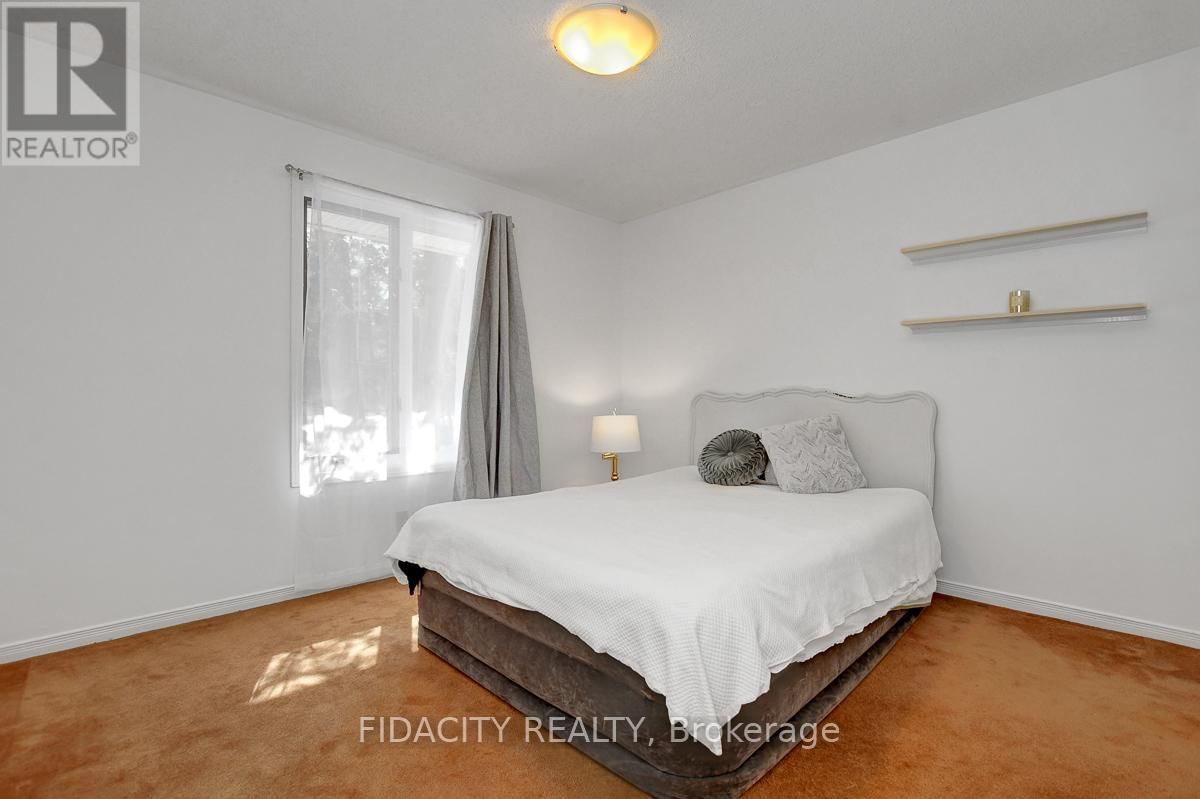 136 GREY STONE DRIVE Image 12
