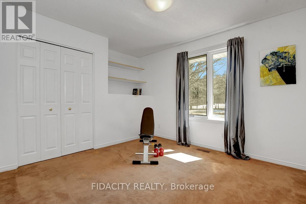 136 GREY STONE DRIVE Image 13