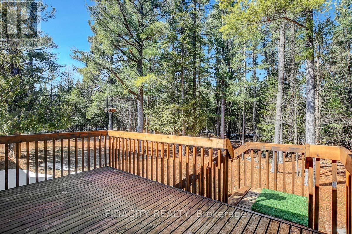 136 GREY STONE DRIVE Image 24