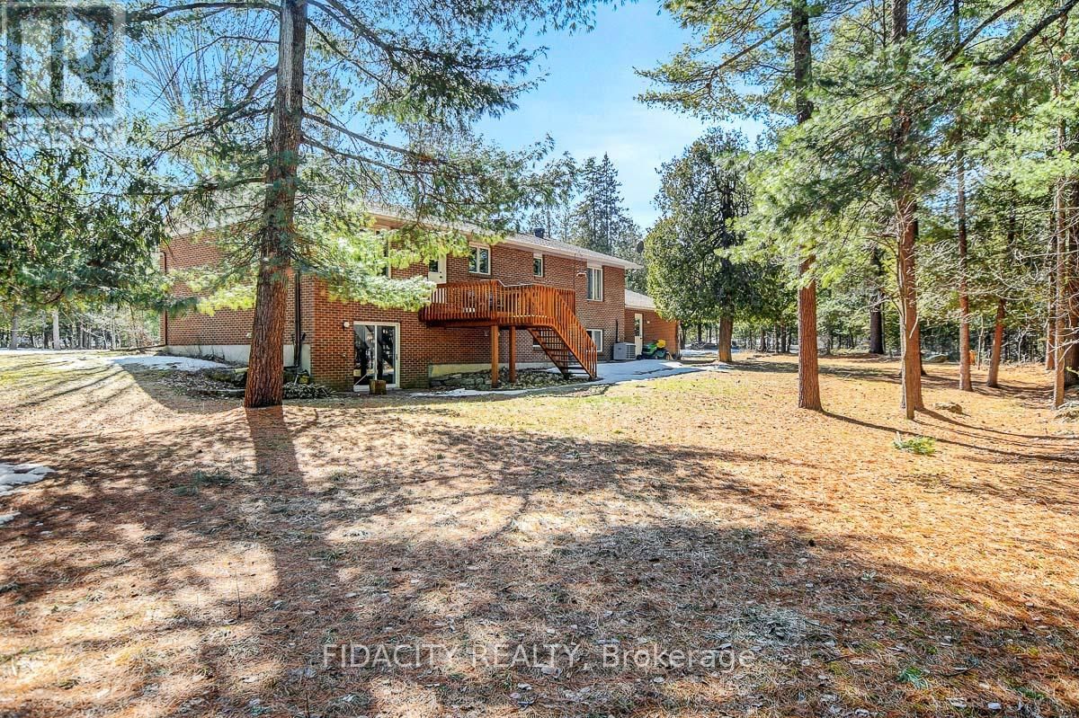 136 GREY STONE DRIVE Image 28
