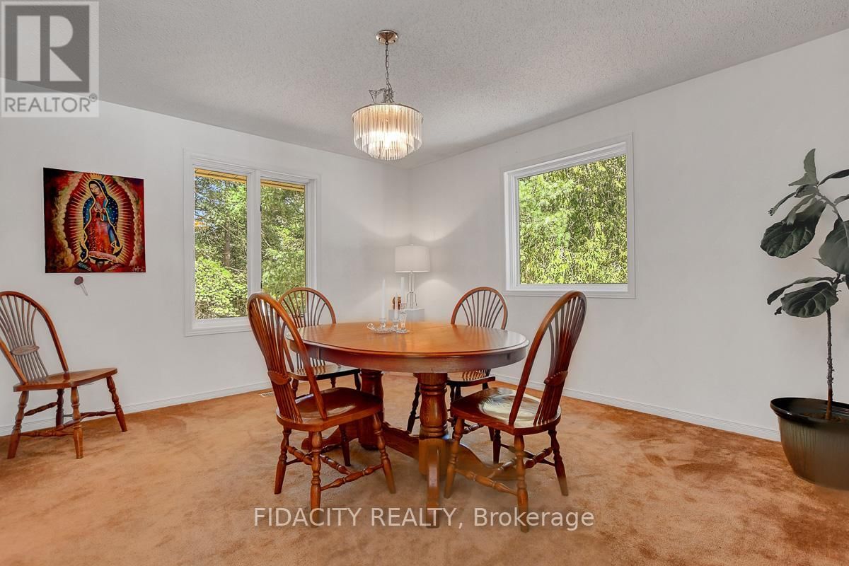 136 GREY STONE DRIVE Image 7