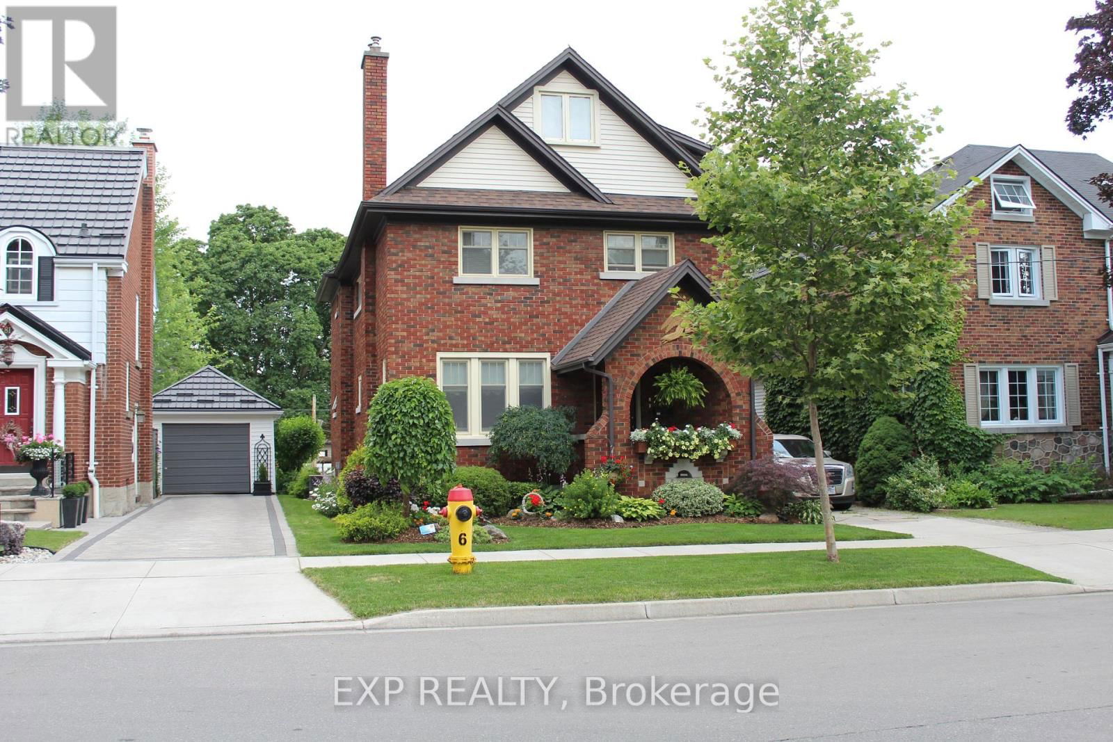 77 BORDEN AVENUE NORTH Image 1