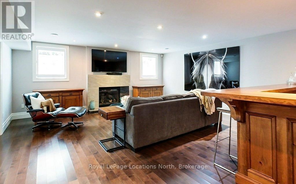 104 HOGGARD COURT Image 34