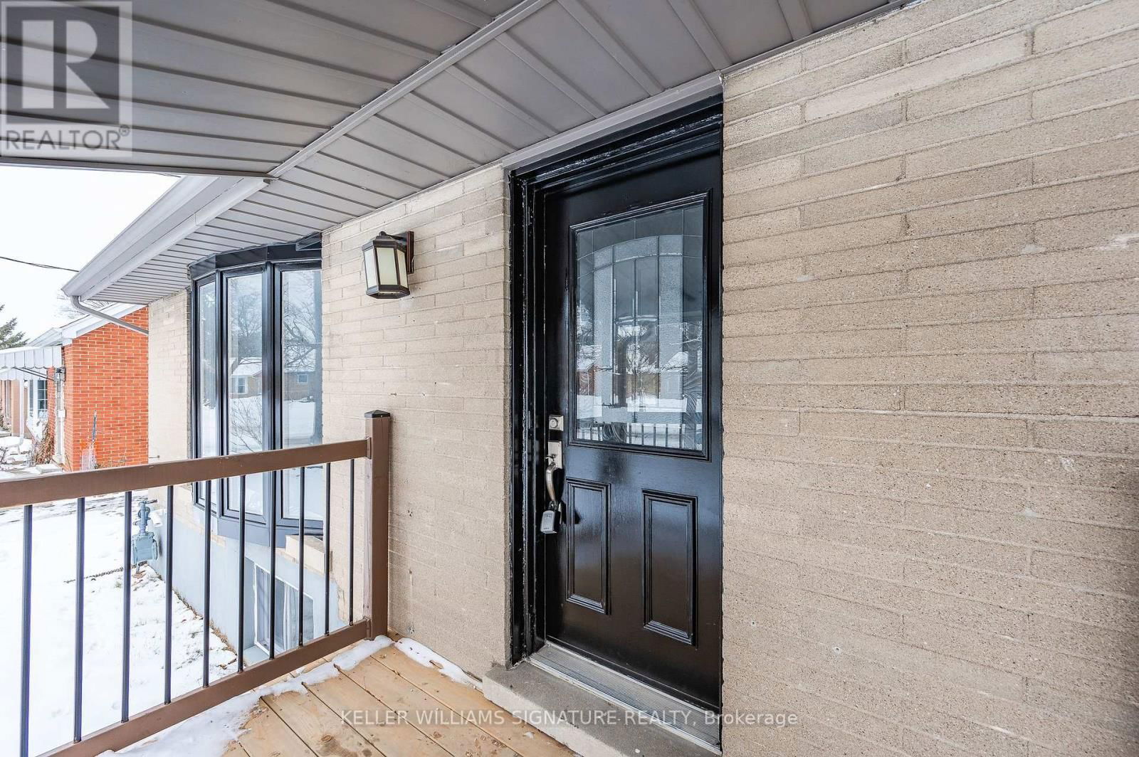 Upper - 18 RIDGEWOOD AVENUE Image 5