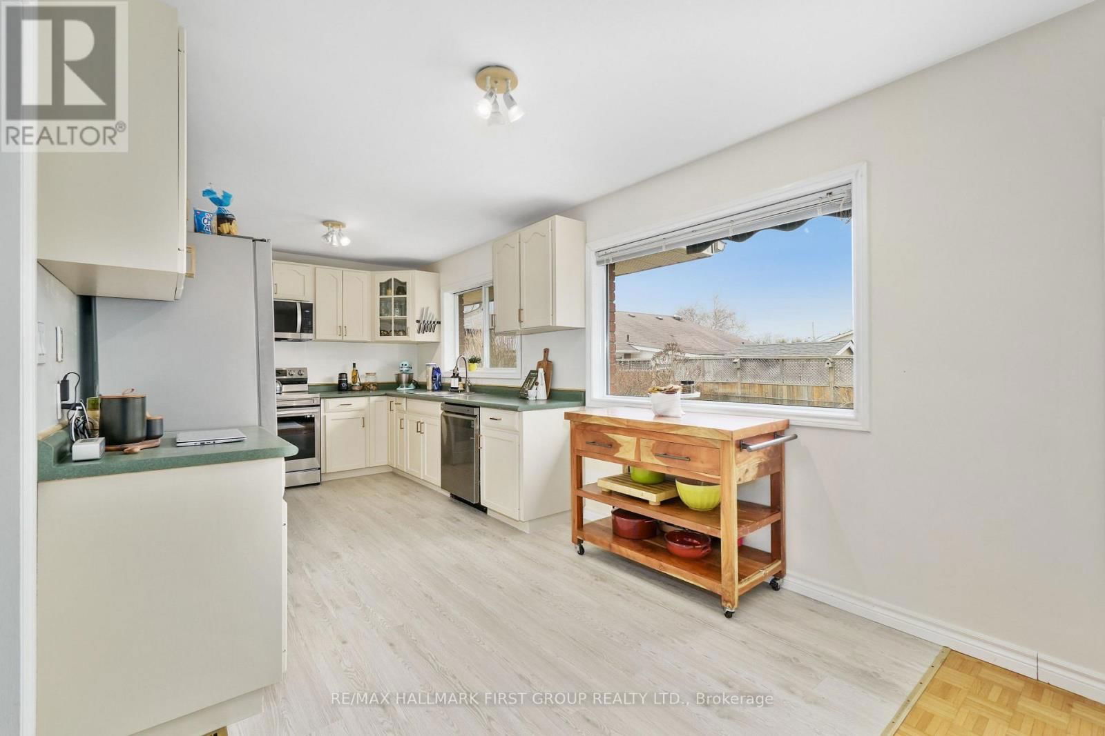 16 ANNE STREET Image 14
