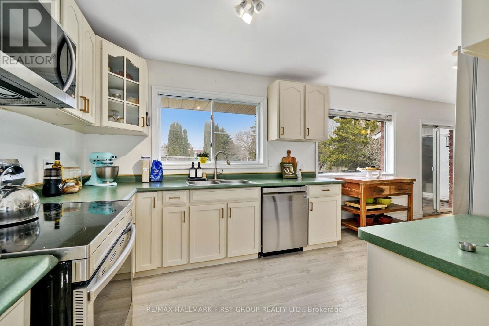 16 ANNE STREET Image 17