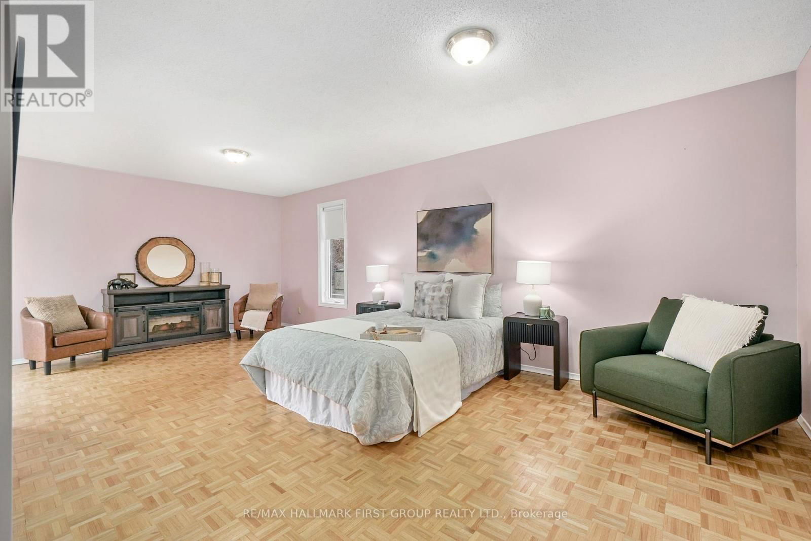 16 ANNE STREET Image 23