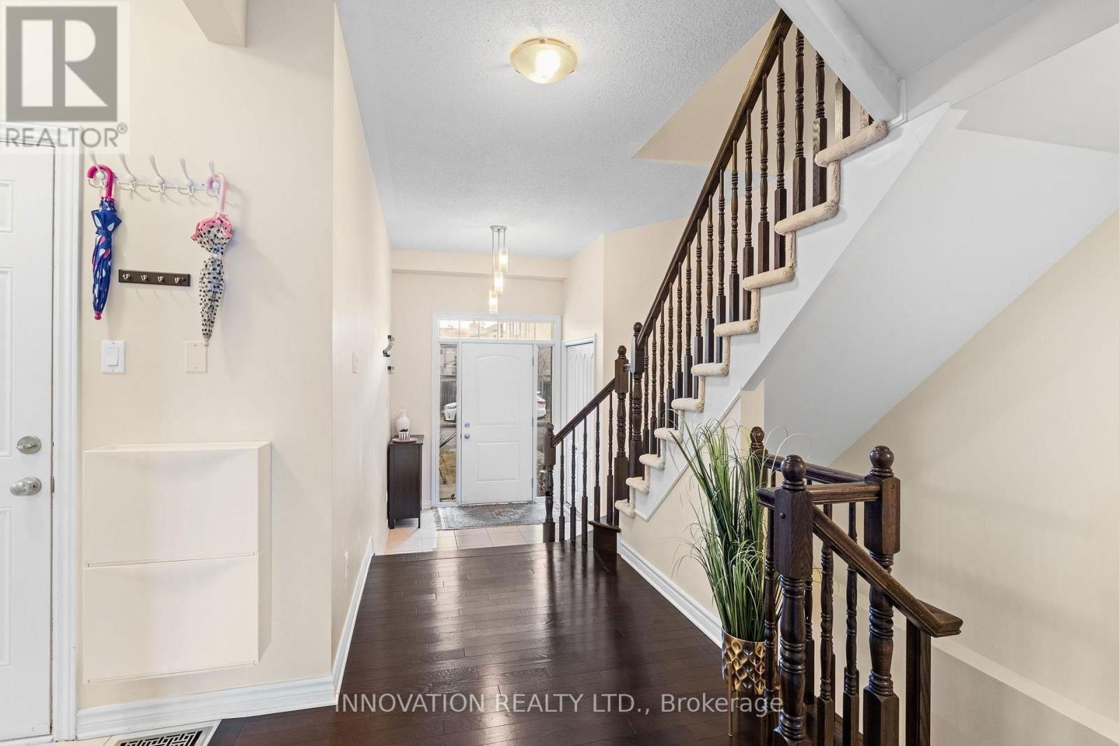 1559 CARRONBRIDGE CIRCLE Image 16