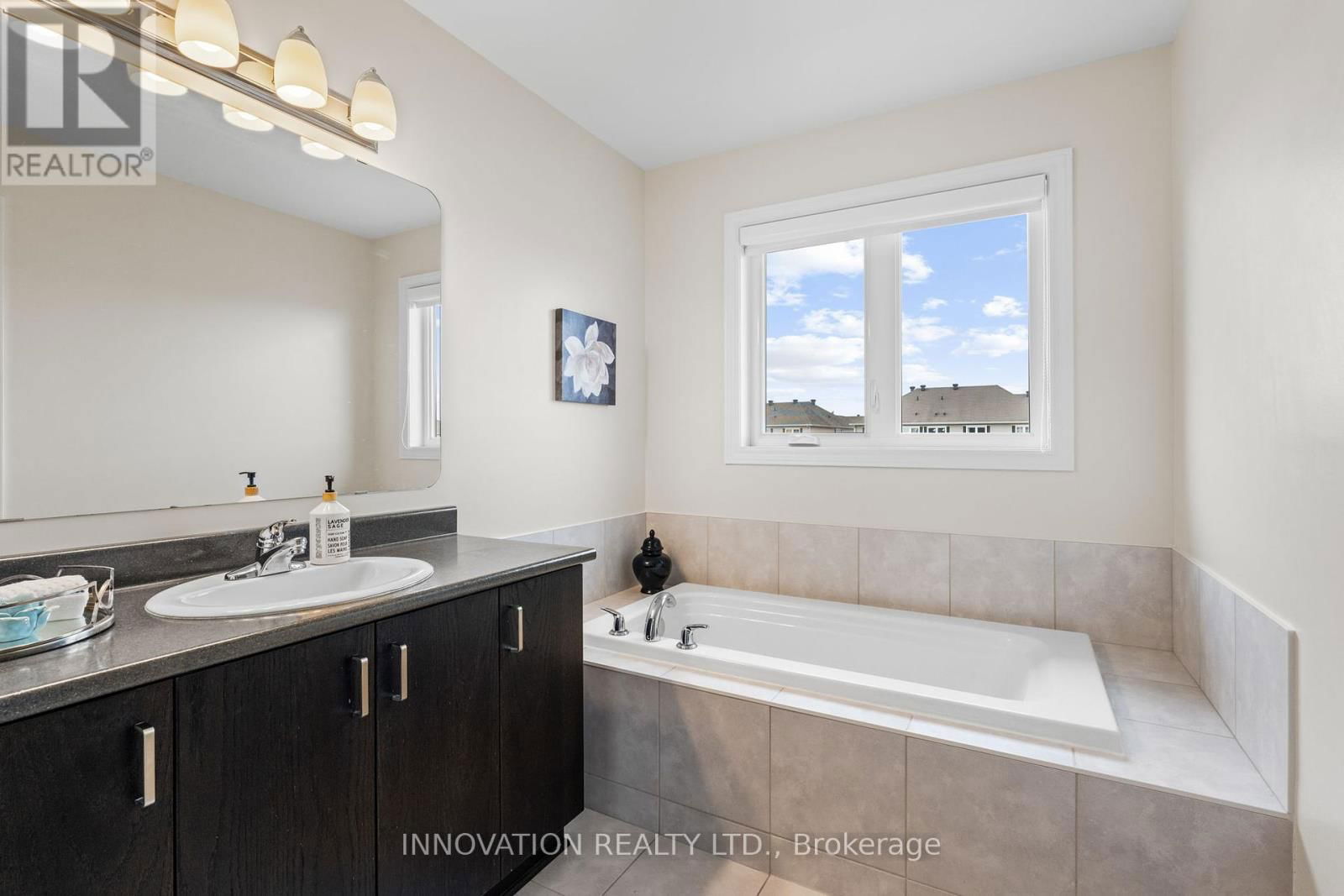 1559 CARRONBRIDGE CIRCLE Image 21