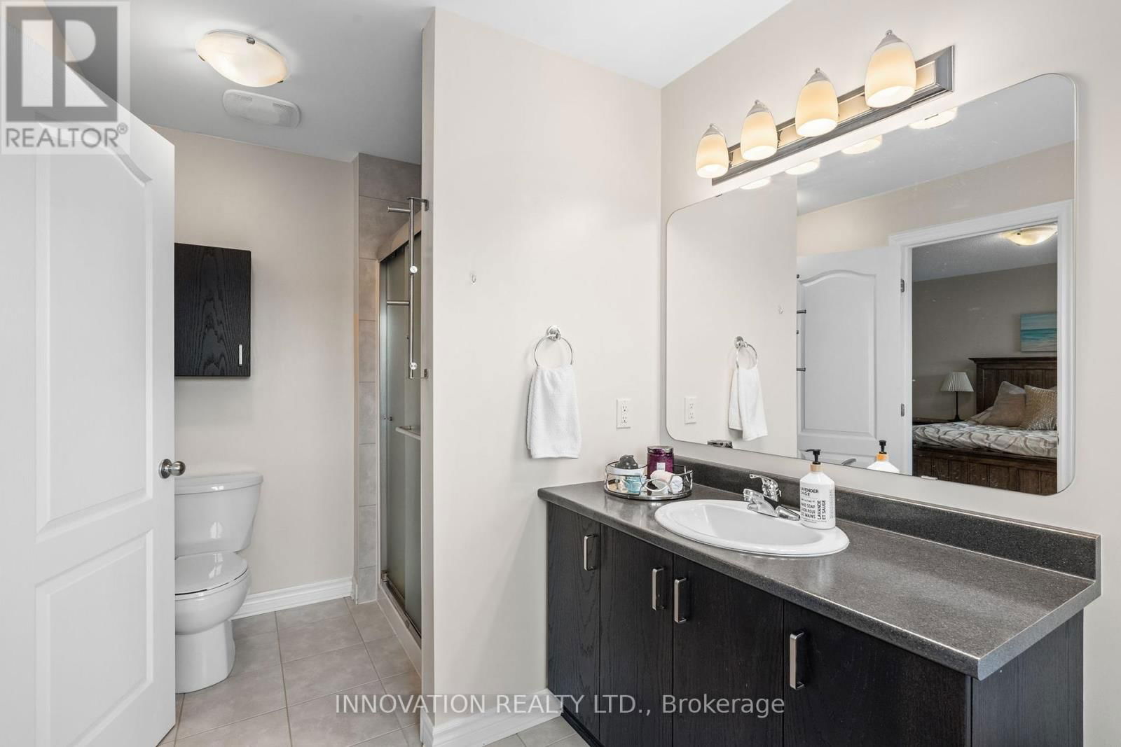 1559 CARRONBRIDGE CIRCLE Image 22