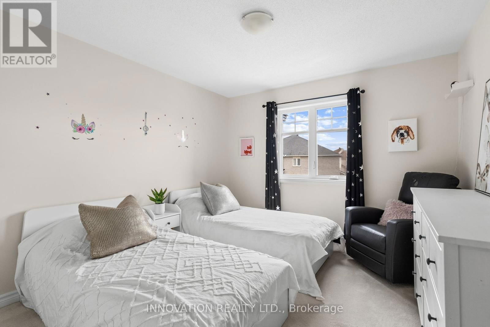 1559 CARRONBRIDGE CIRCLE Image 25