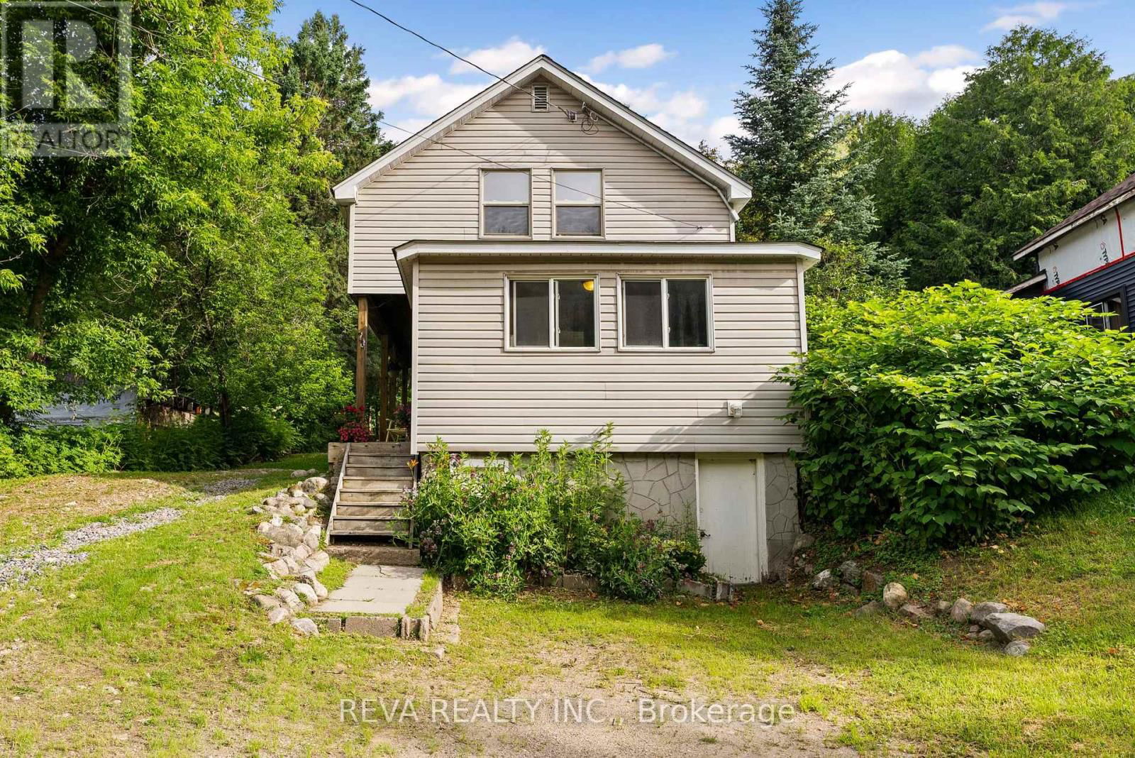 78 BRIDGE STREET EAST Image 1